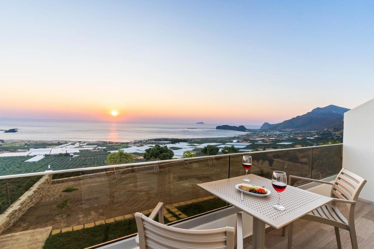 Mathios Apartments Falassarna Фаласарна Екстериор снимка