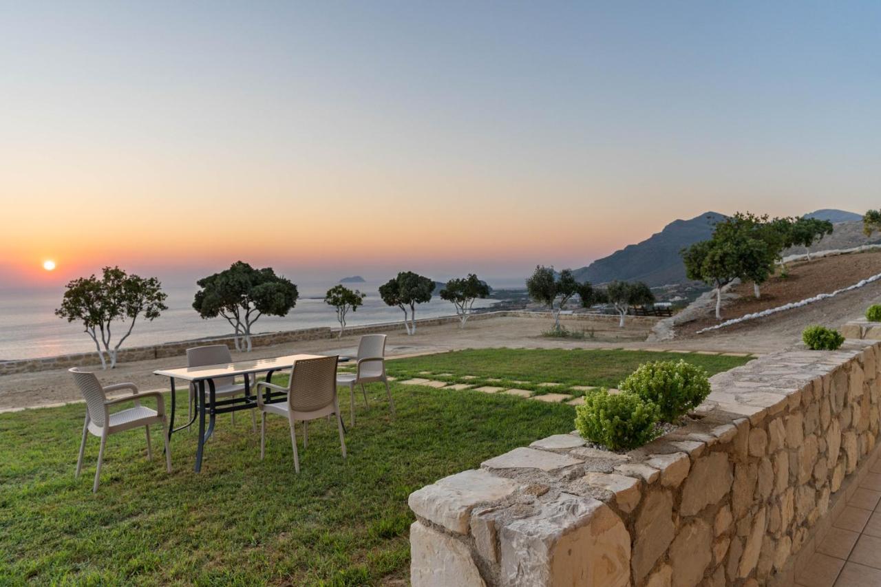 Mathios Apartments Falassarna Фаласарна Екстериор снимка