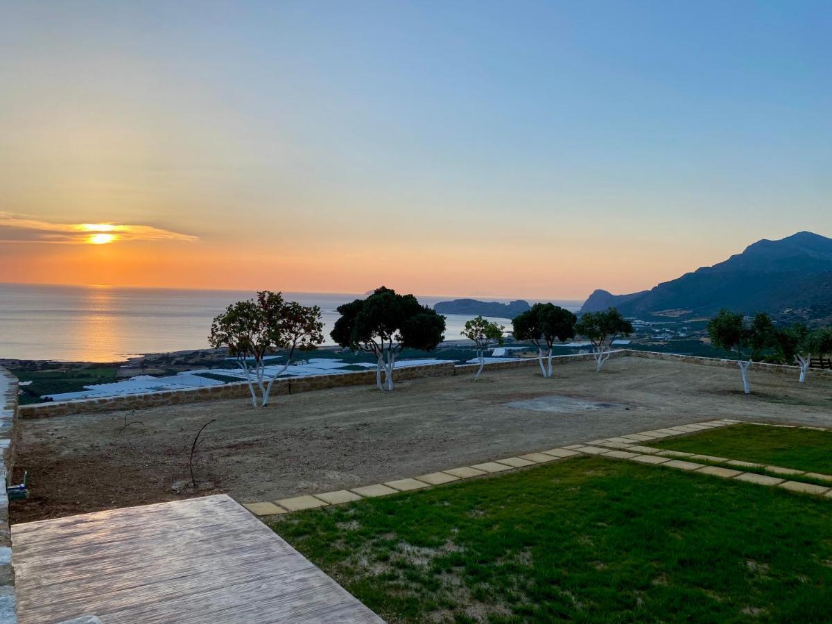 Mathios Apartments Falassarna Фаласарна Екстериор снимка